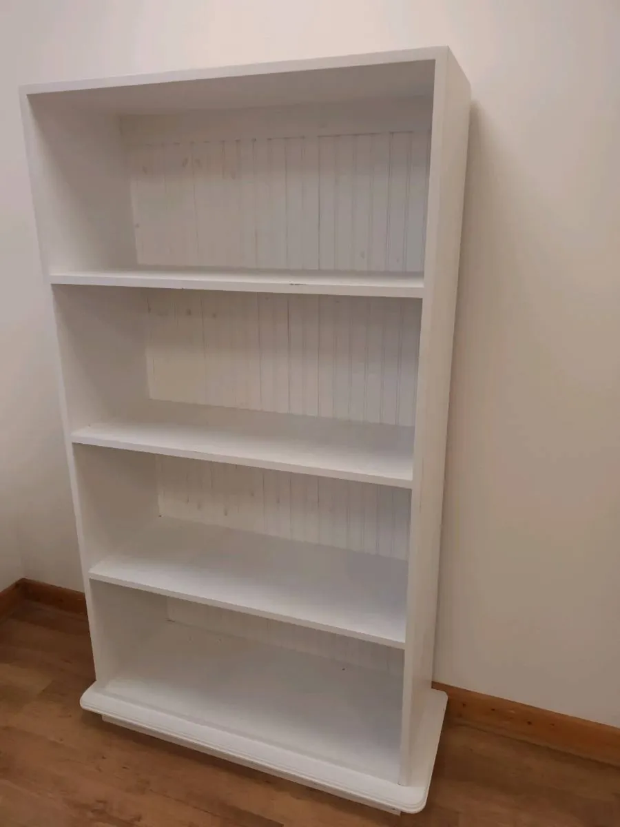 Book Shelf