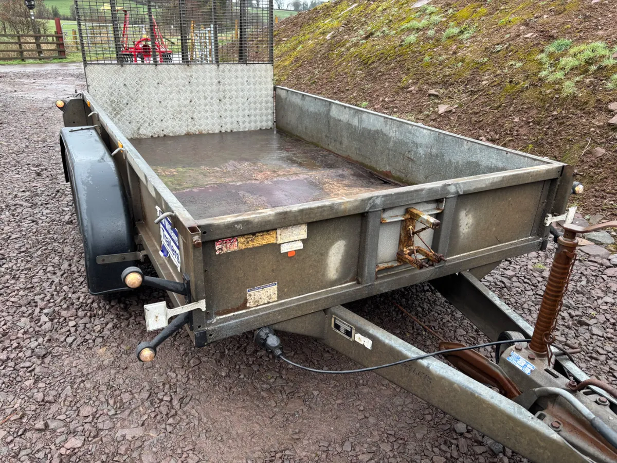 Ifor williams 10ft x 5ft 7” plant trailer - Image 2