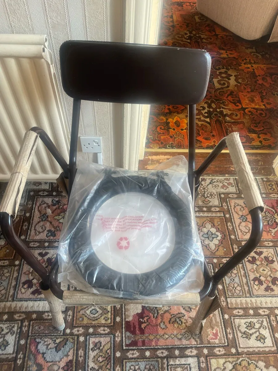 Commode toilet chair - Image 2