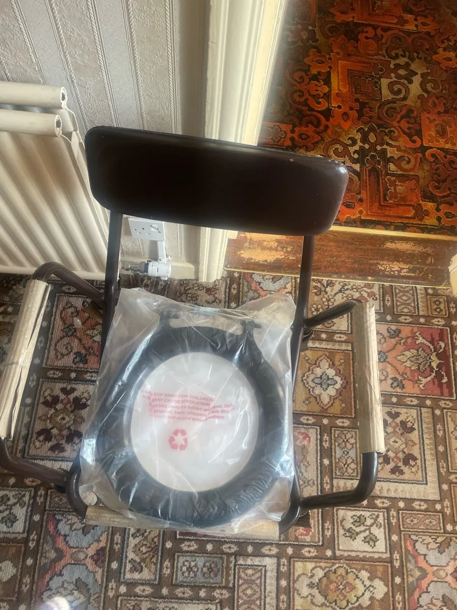 Commode toilet chair - Image 4