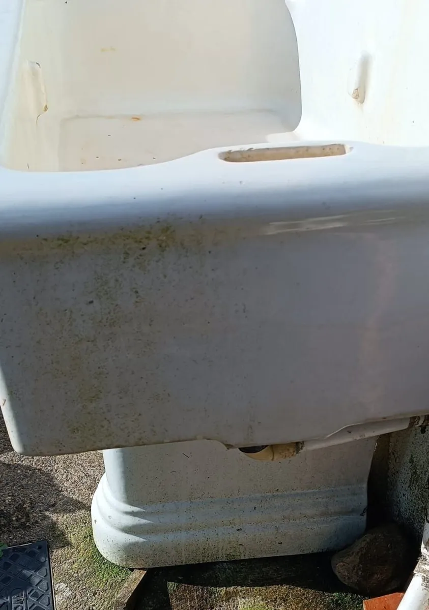 Original double Belfast sink in ceramic with stand - Image 2