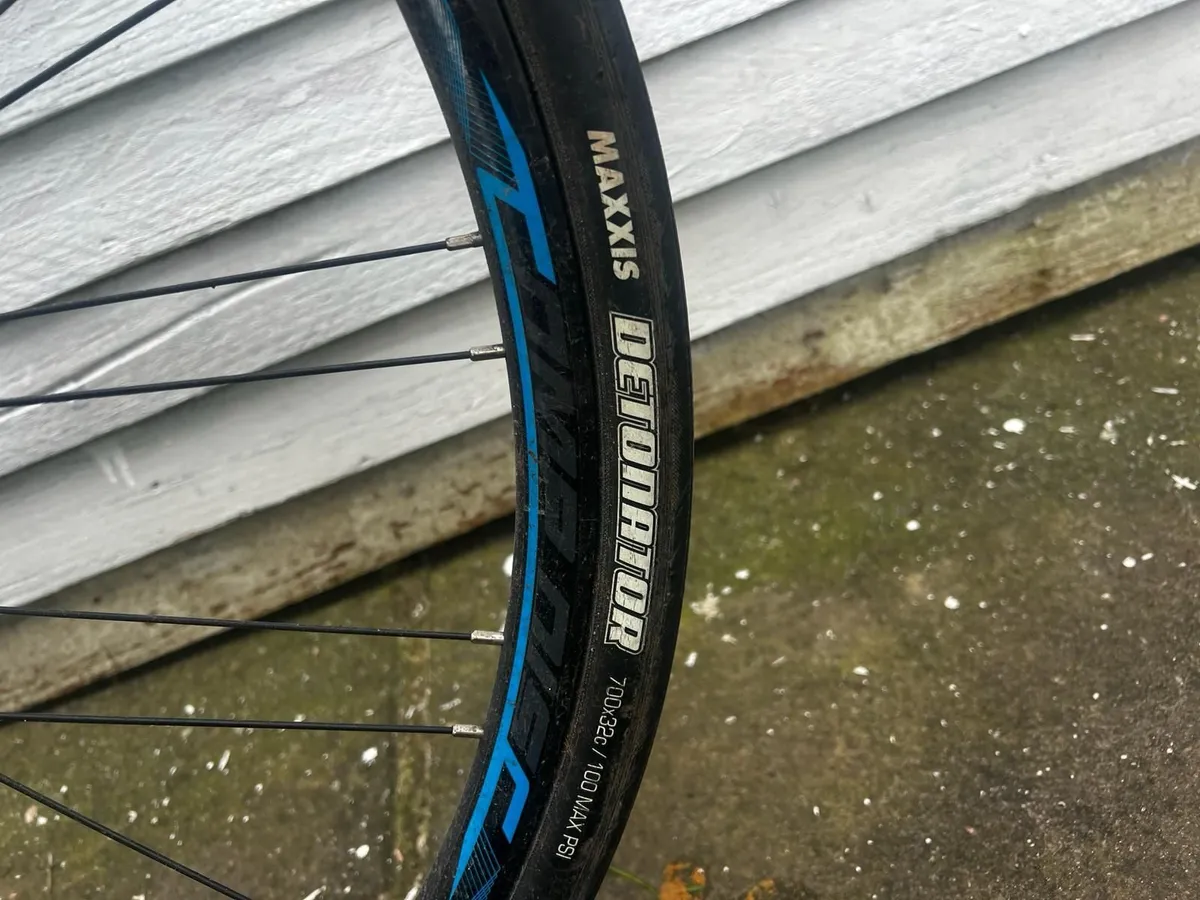 Merida Speeder 200 Bicycle - Size S/M - Great Cond - Image 3