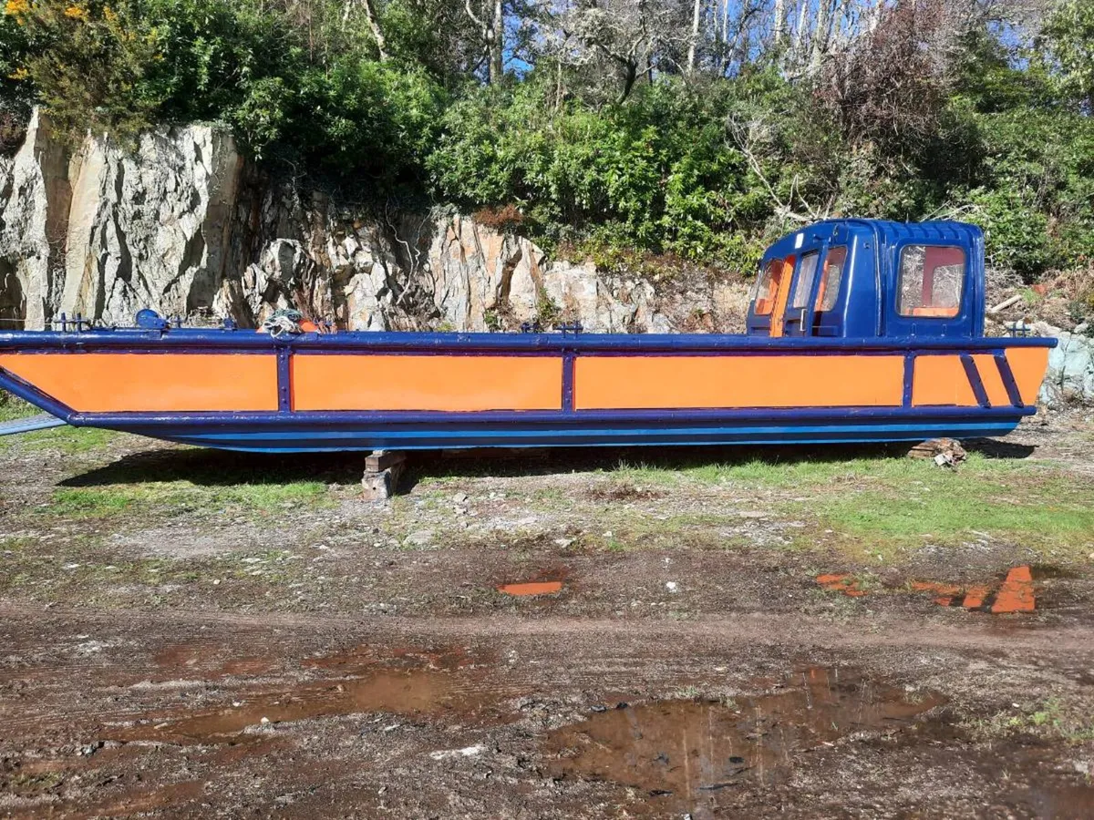 Fibeeglass Landing craft - Image 1