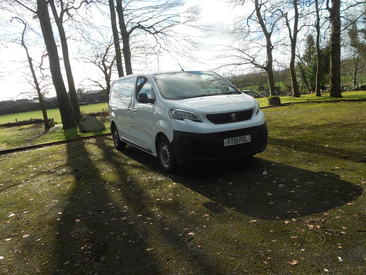 Peugeot Expert 2019 - Image 1