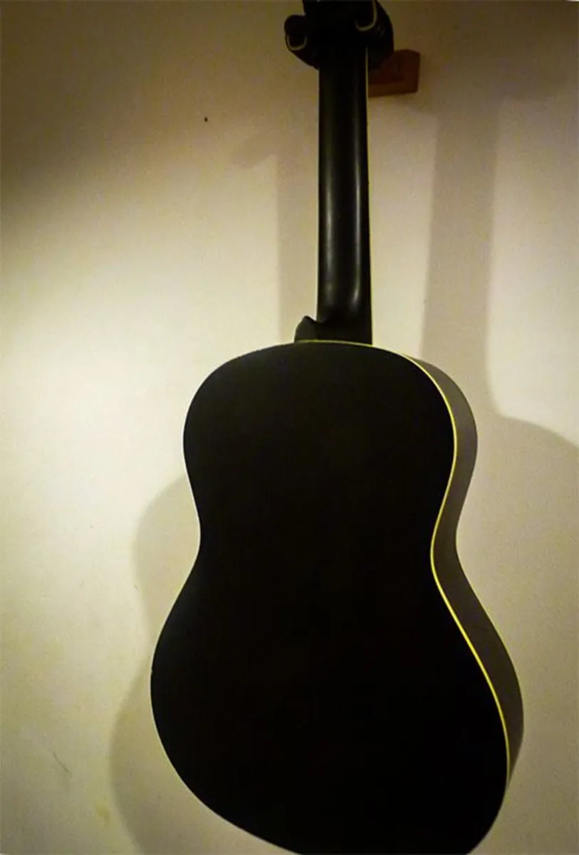 Classical Guitar - Restrung - Gig Bag - Image 4