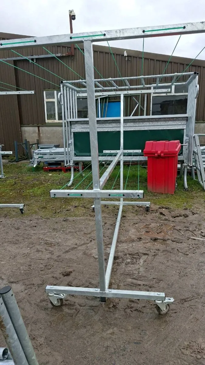 Mobile Clothes Line - Image 4