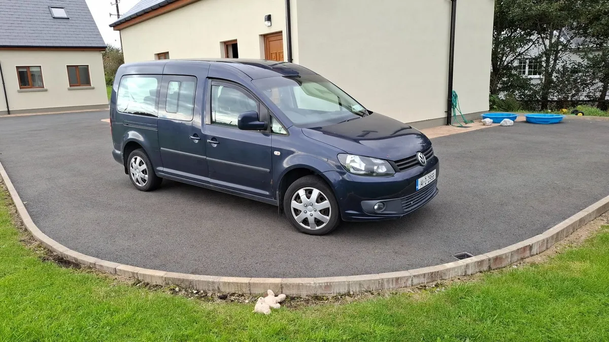 Volkswagen Caddy Maxi Life 2014 - Image 4