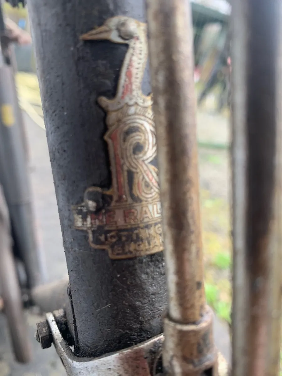Vintage Raleigh Bicycle - Image 3