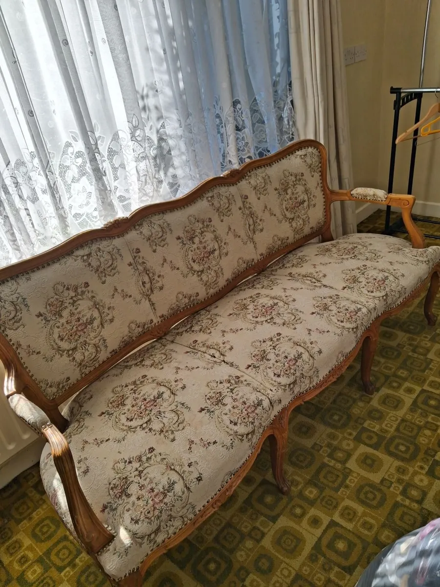 Antique furniture FINAL OFFER BEFORE DISPOSAL - Image 1