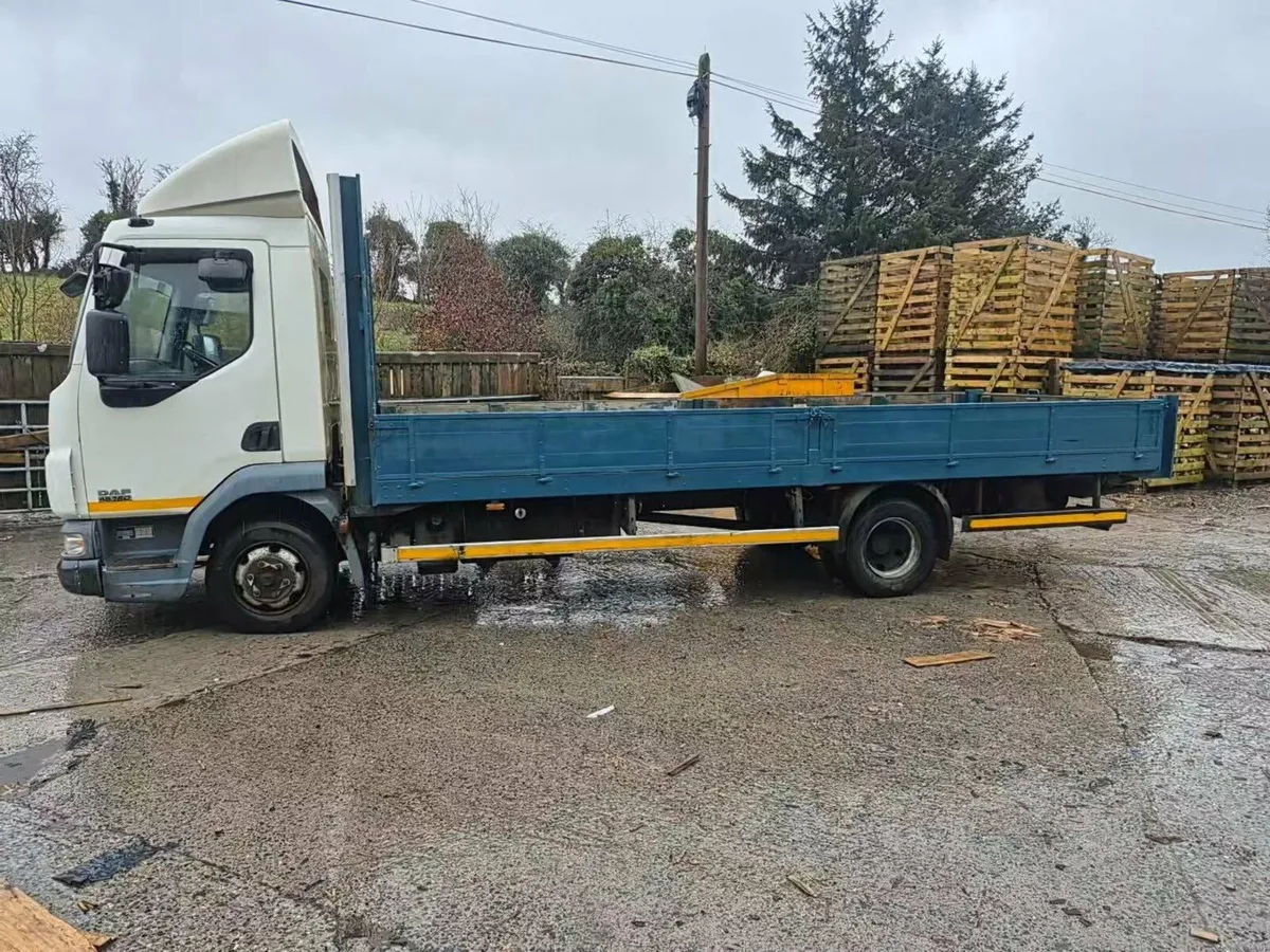 DAF LF 45.160  Truck with 20ft Dropside Body - Image 2