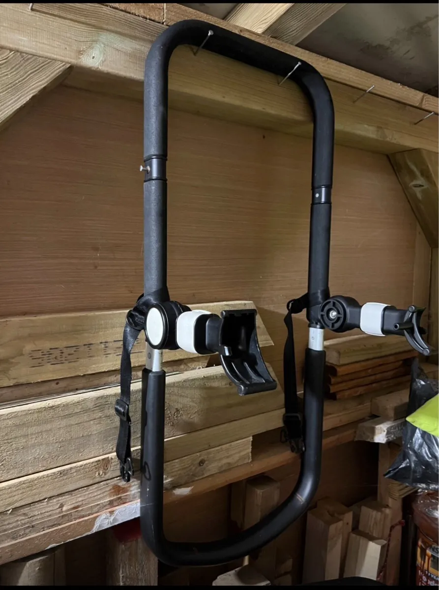 Bugaboo cameleon and Donkey seat frames in swords - Image 1