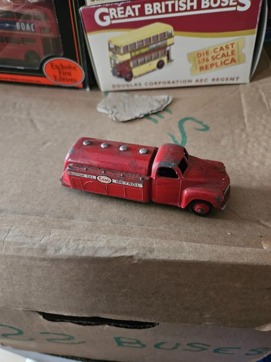 Dinky 1950's Esso Tanker - Image 1