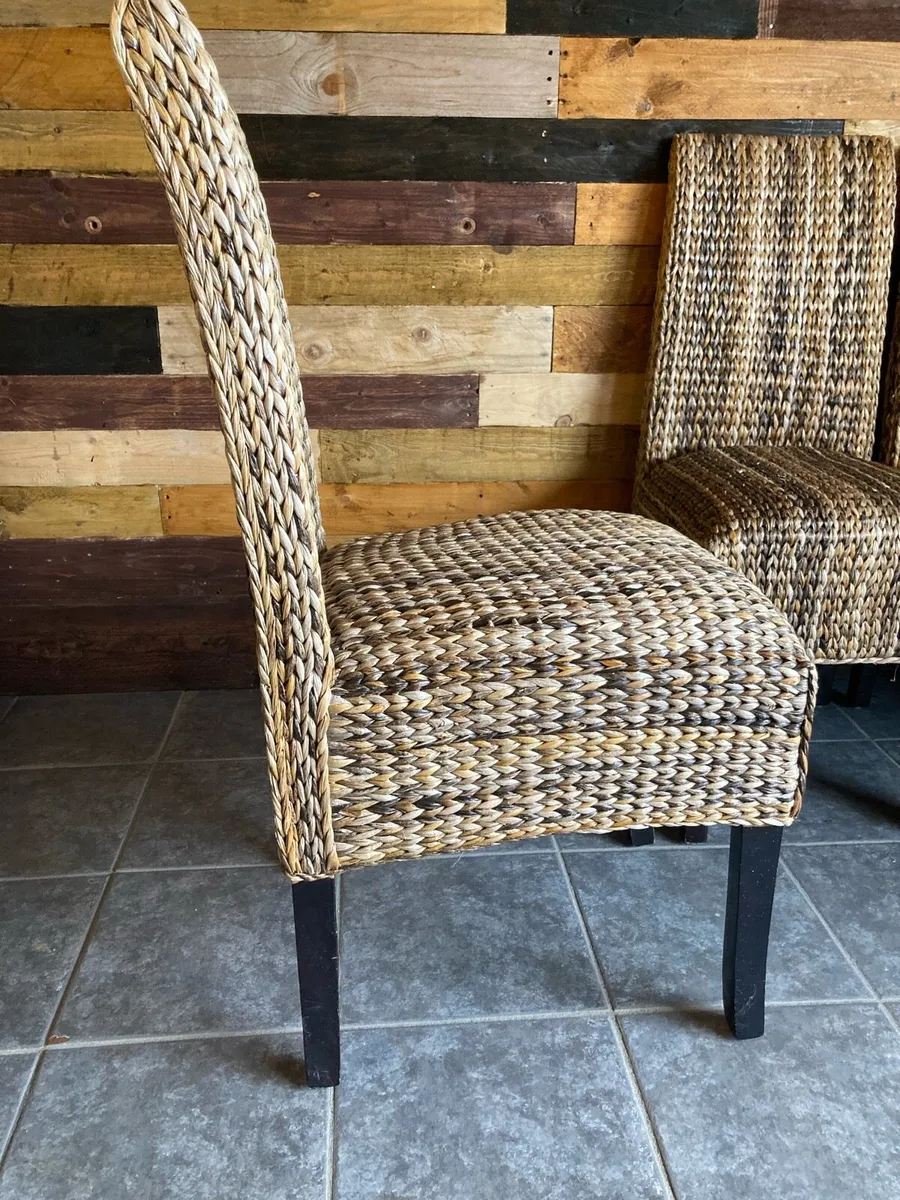 Dinning chairs - Image 2