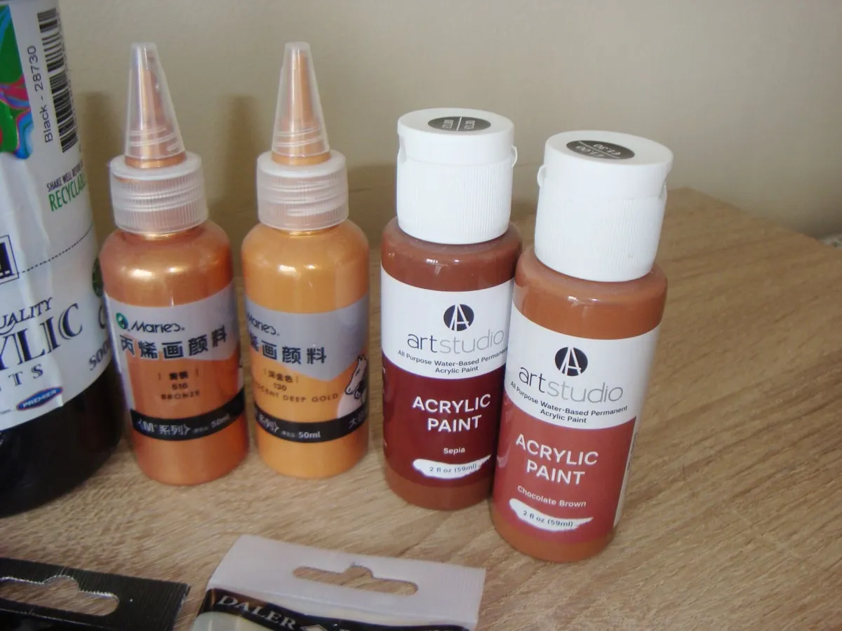 Acrylic paints - bundle - Image 4