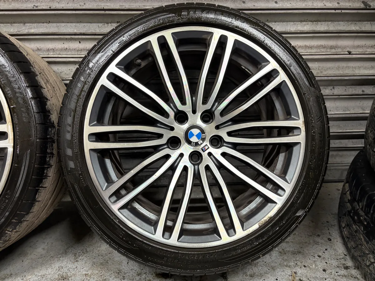 BMW 5 Series M-Sport Alloys 19” - Image 3