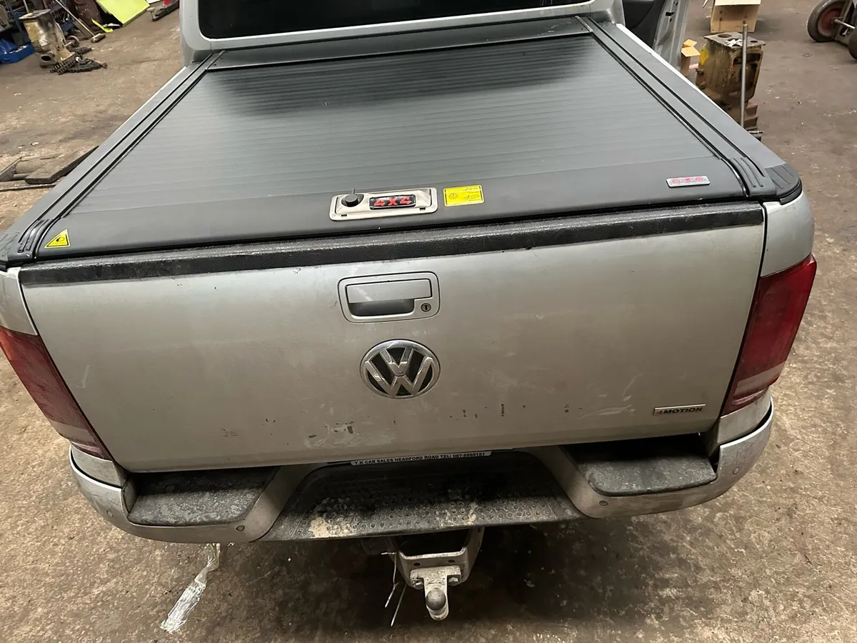 Brand new fully sealed retractable roller cover - Image 1