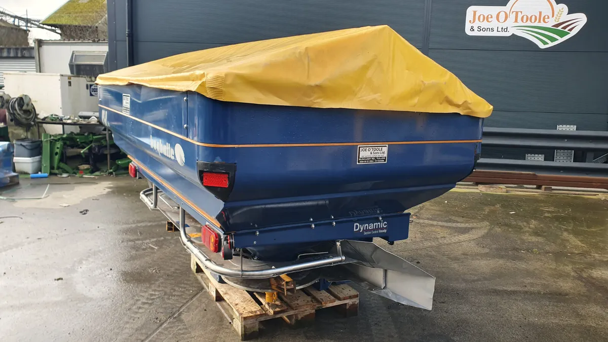 Weight Cell Bogballe 2.5 tonne Fertilizer Spreader - Image 2
