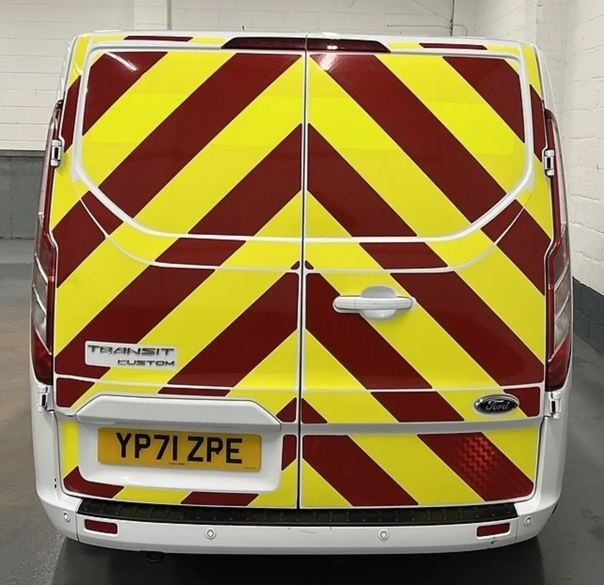 2021 Ford Transit Custom Panel Van - Image 2