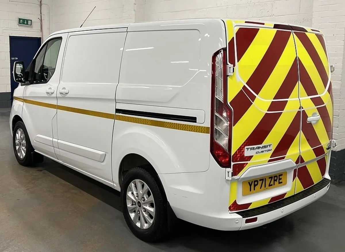 2021 Ford Transit Custom Panel Van - Image 3