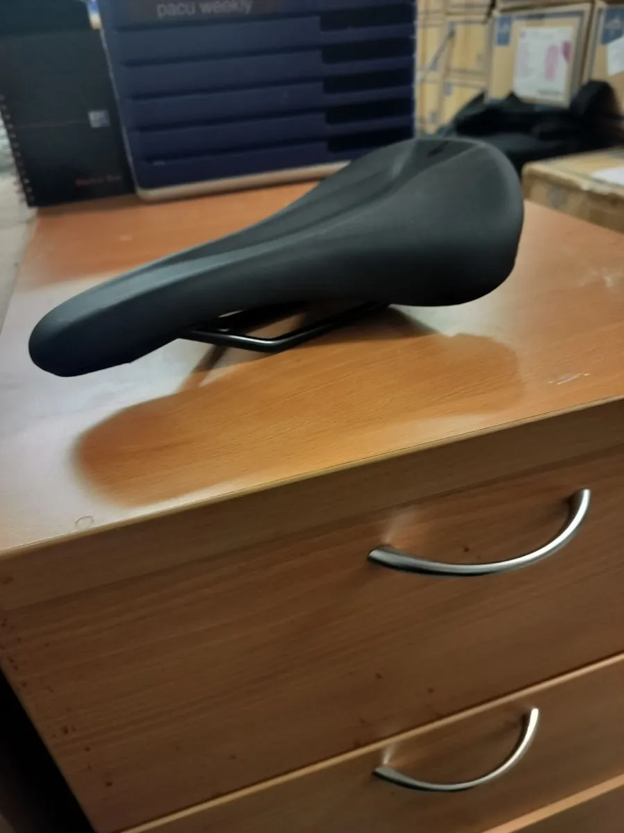 Cycling saddles - Image 2