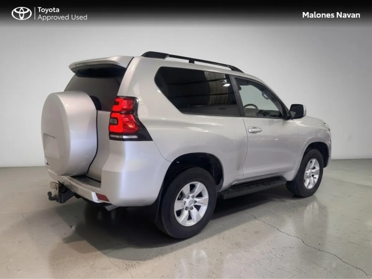 Toyota Land Cruiser LAND CRUISER SWB AUTO €37,350 - Image 2