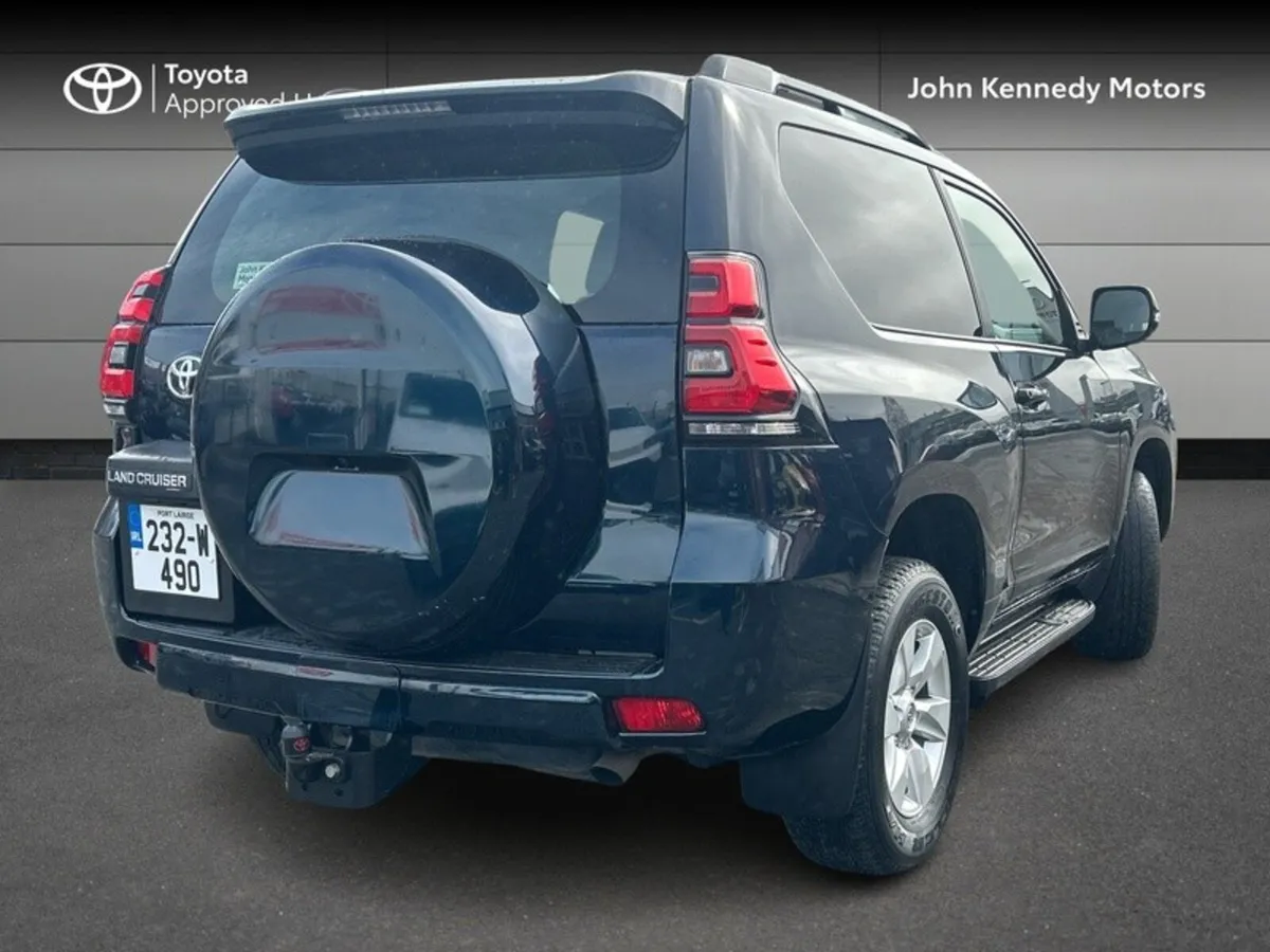 Toyota Land Cruiser SWB COMMERCIAL 2DR - Image 2