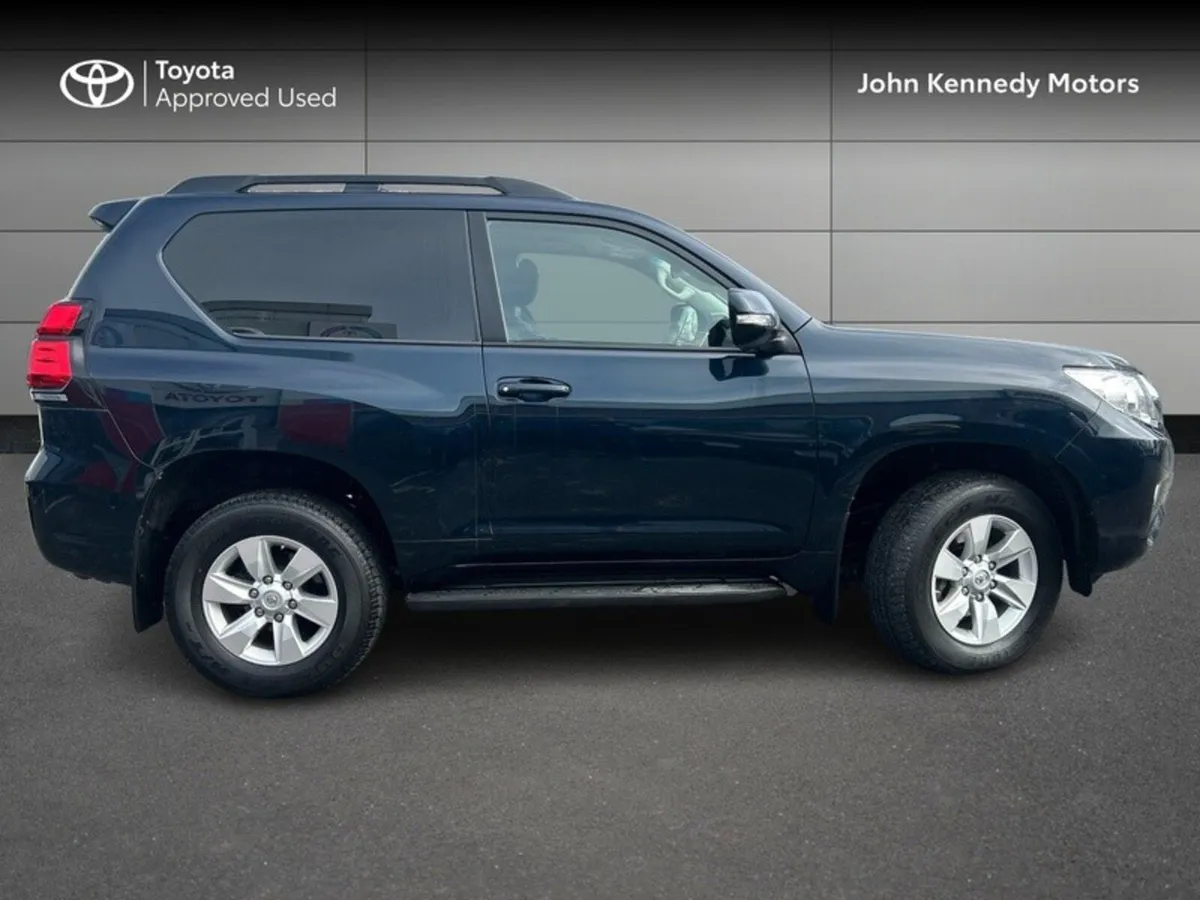 Toyota Land Cruiser SWB COMMERCIAL 2DR - Image 3