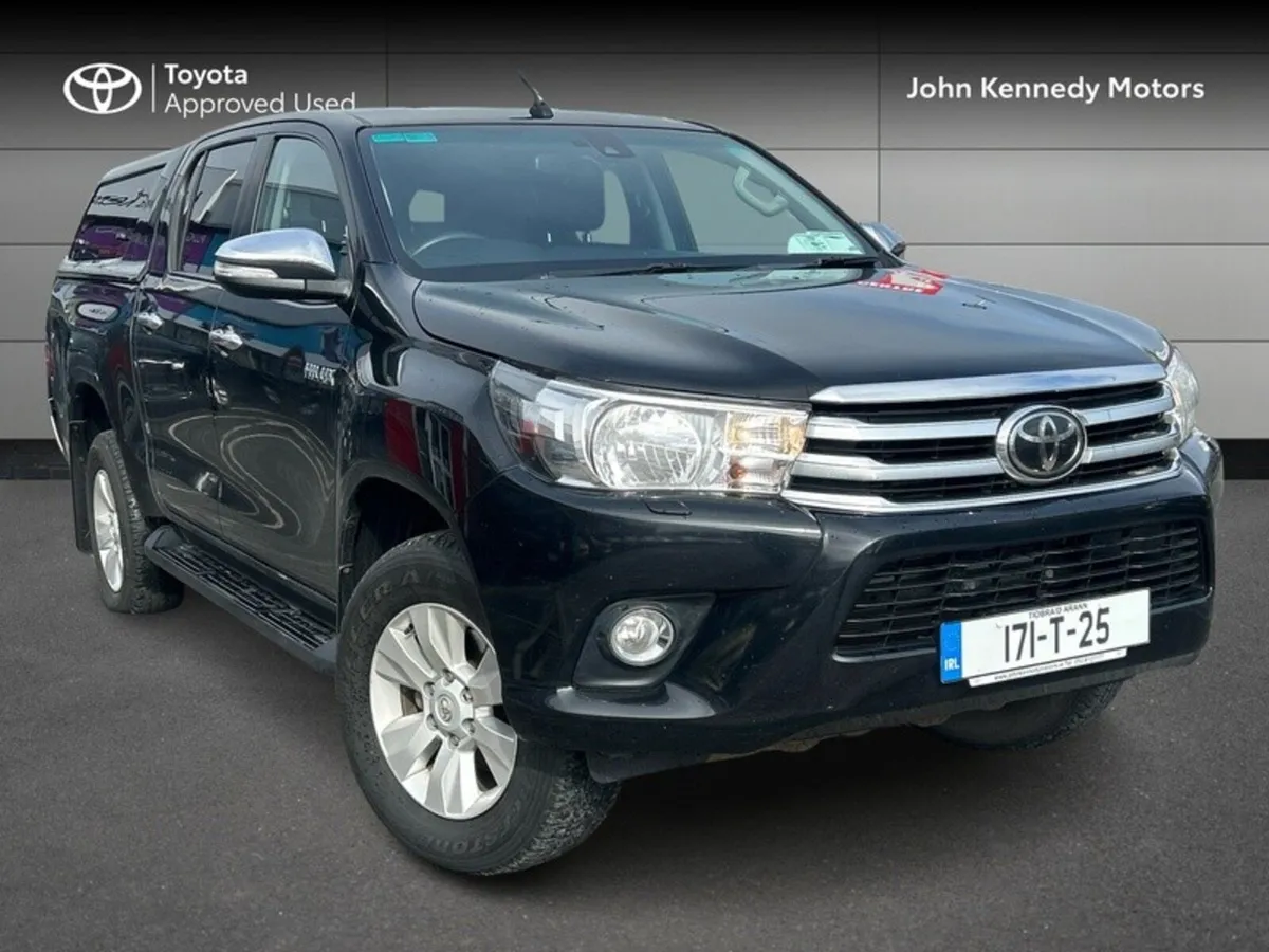 Toyota Hilux DOUBLE CAB SR5 4DR CREWCAB - Image 1
