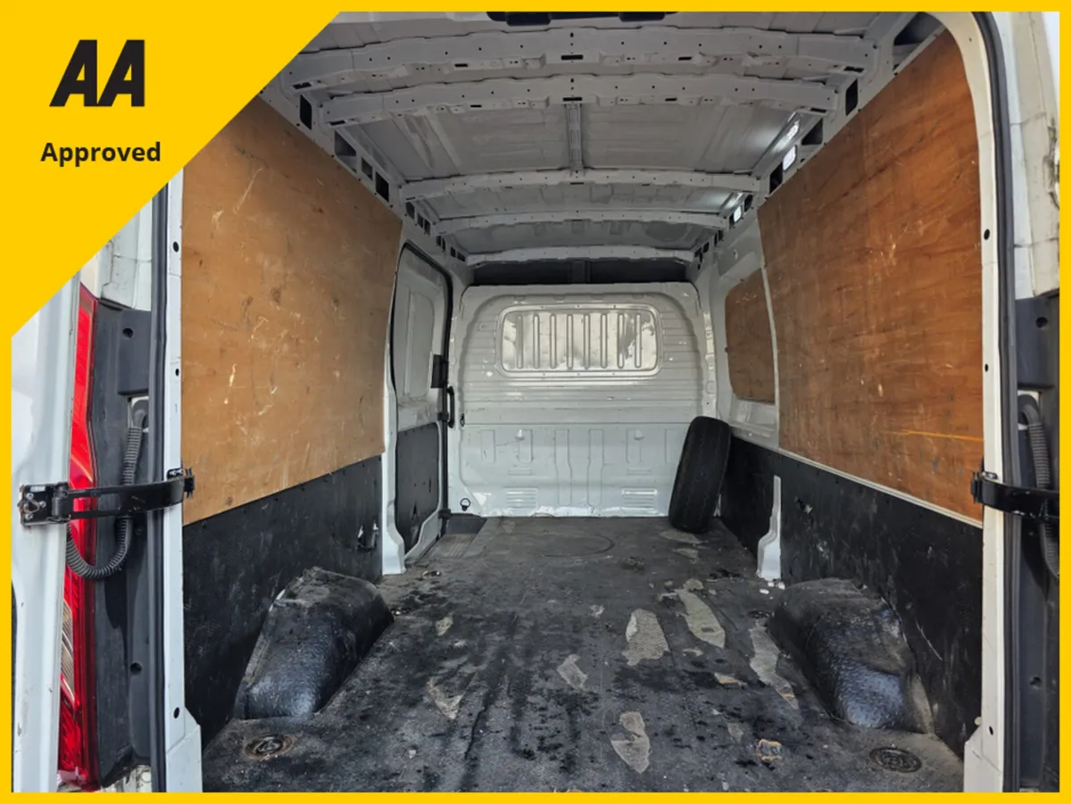 Maxus DELIVER 9 LH RWD SW 3DR EDELIVER - Image 4