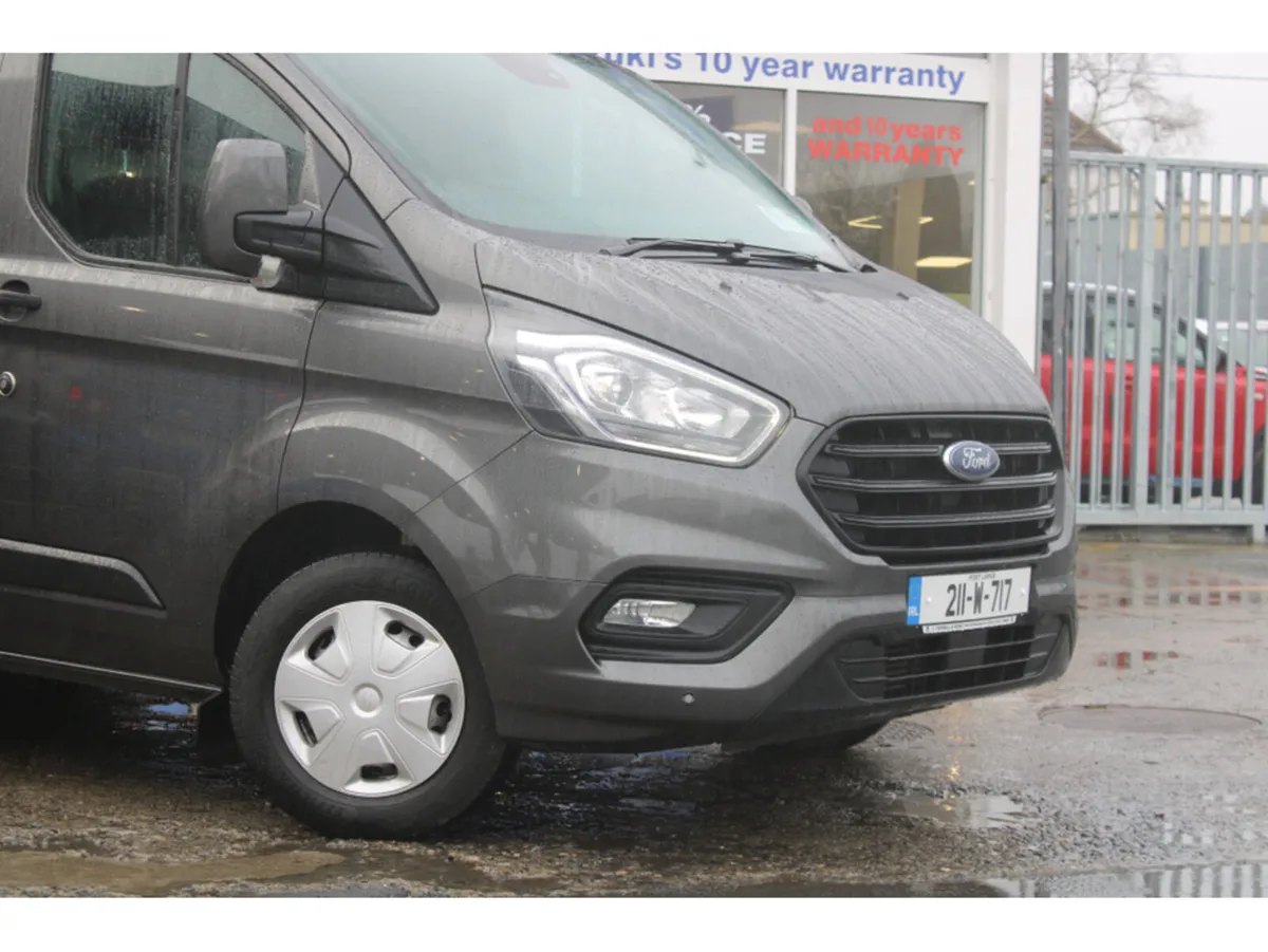 Ford Transit Custom 300L TREND 2.0 TD 170 M6 LWB 3 - Image 3
