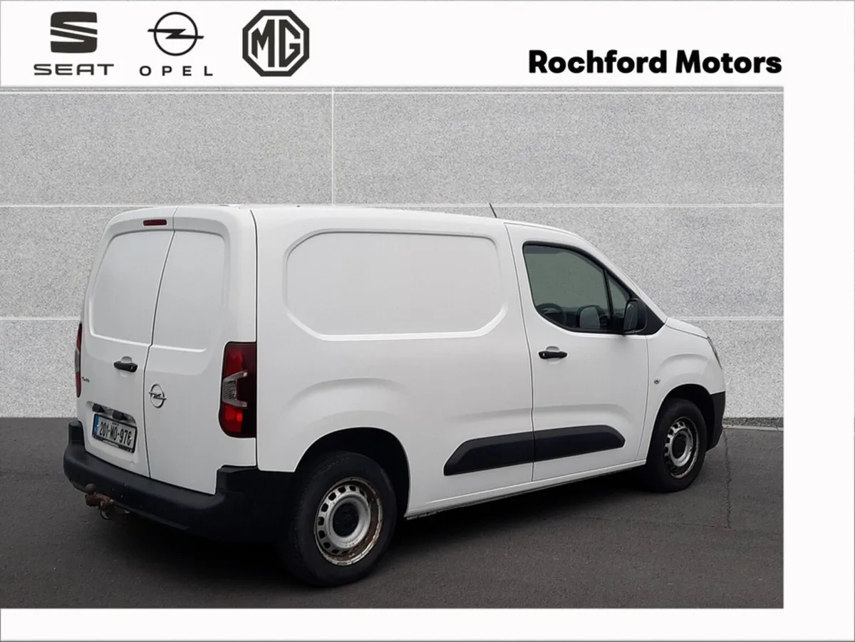 Opel Combo L1H1 Komfort 1.5D 100HP - Image 4