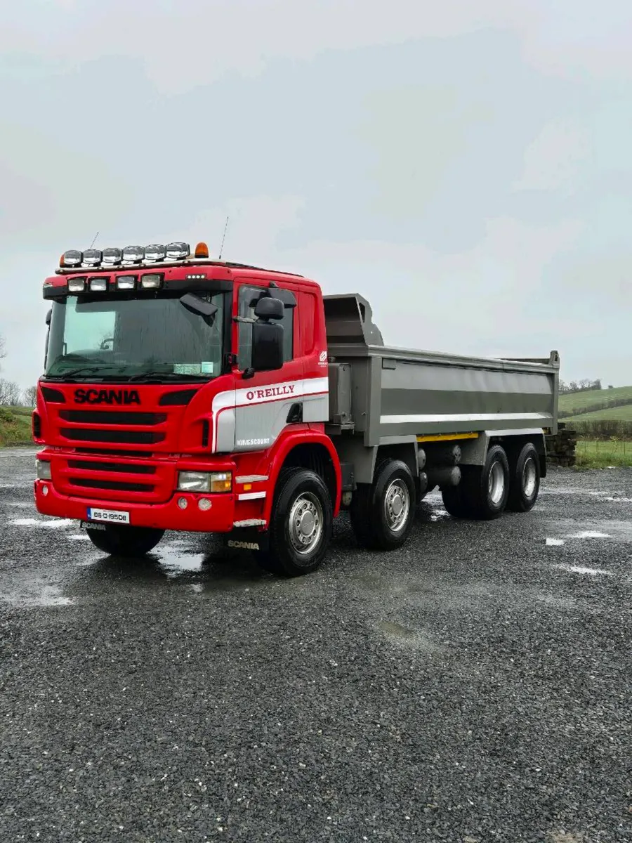 Scania p380 tipper - Image 2