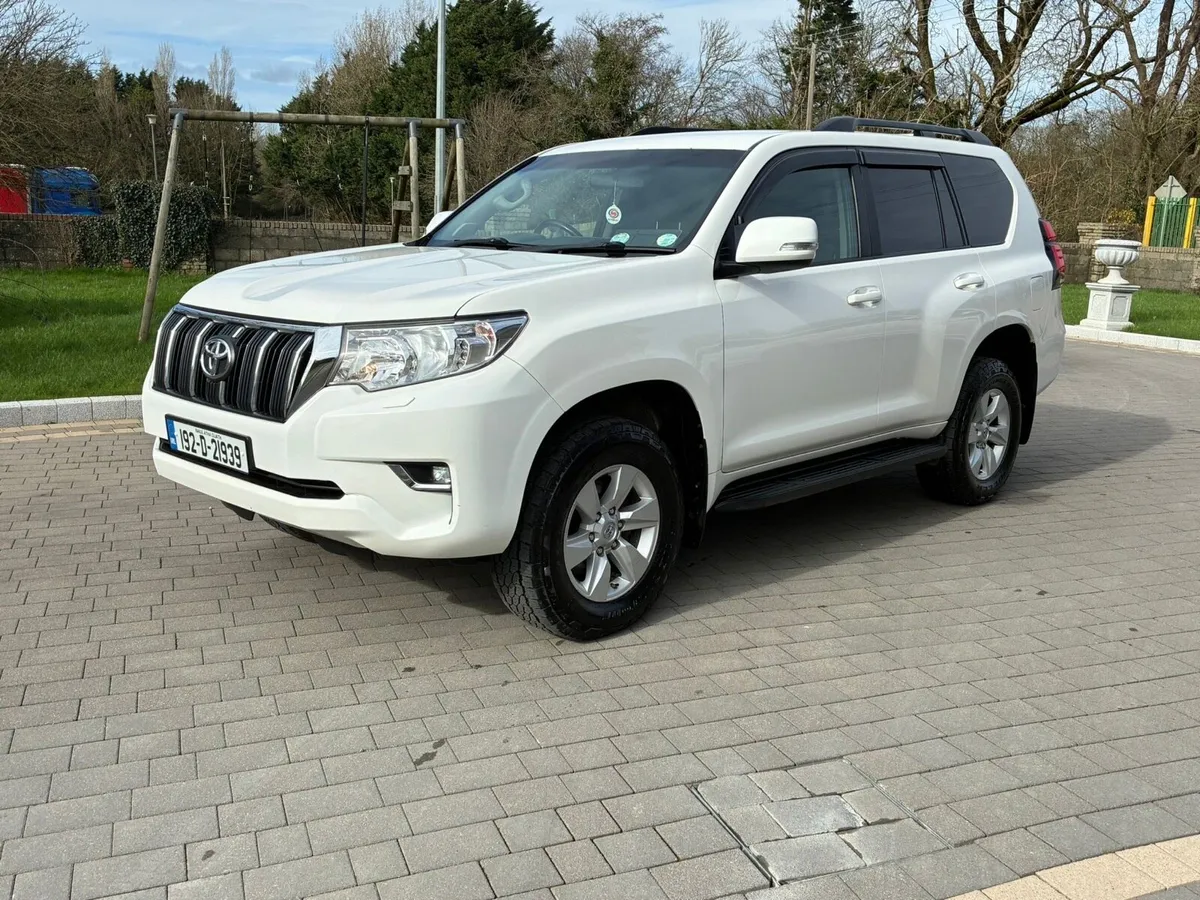 2019 (192) Toyota Landcruiser - Image 1