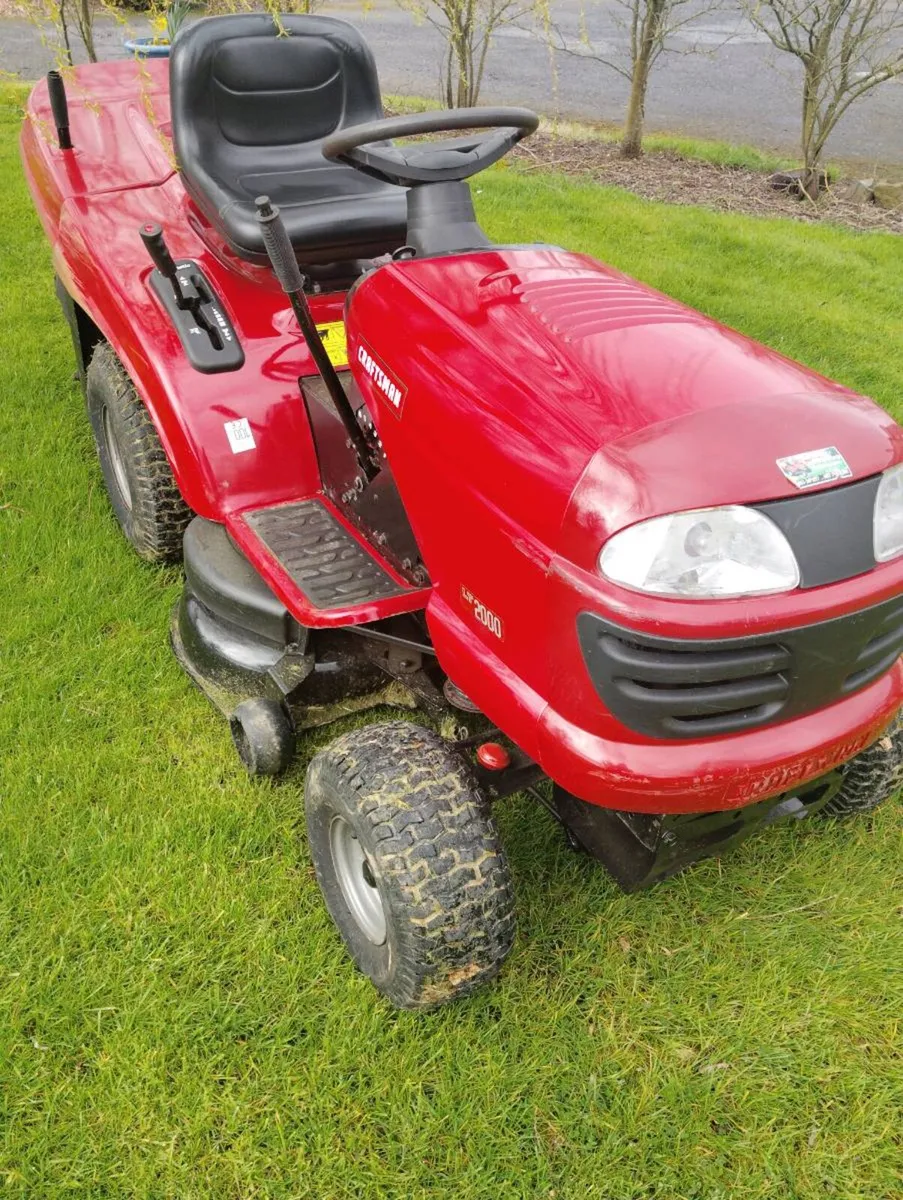 Craftsman 36 inch ride on lawnmower. - Image 4