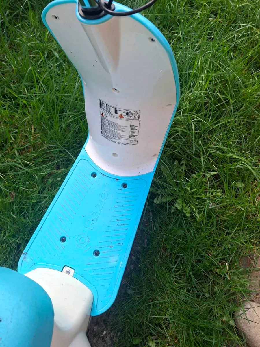 Kids electric bike - Image 2