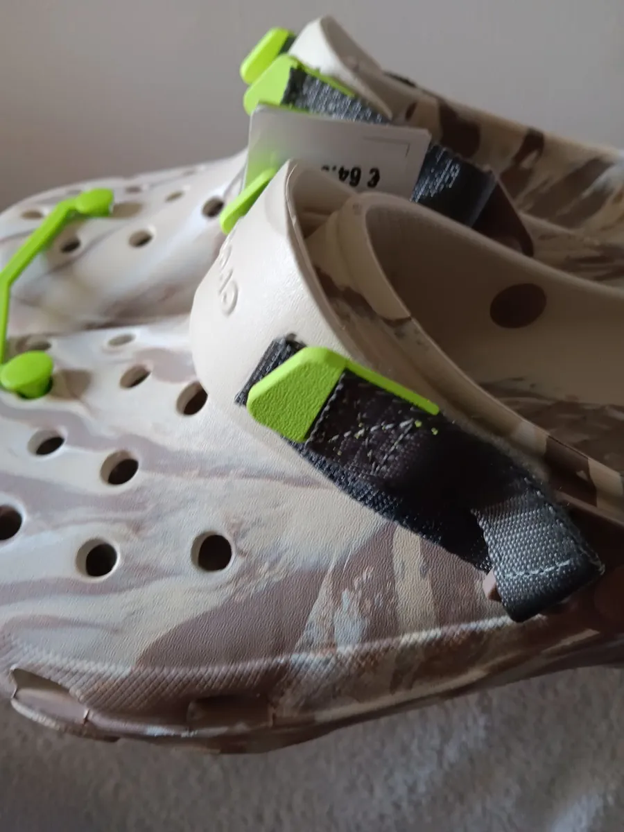 CROCS ALL TERRAIN MENS (NEW) - Image 1