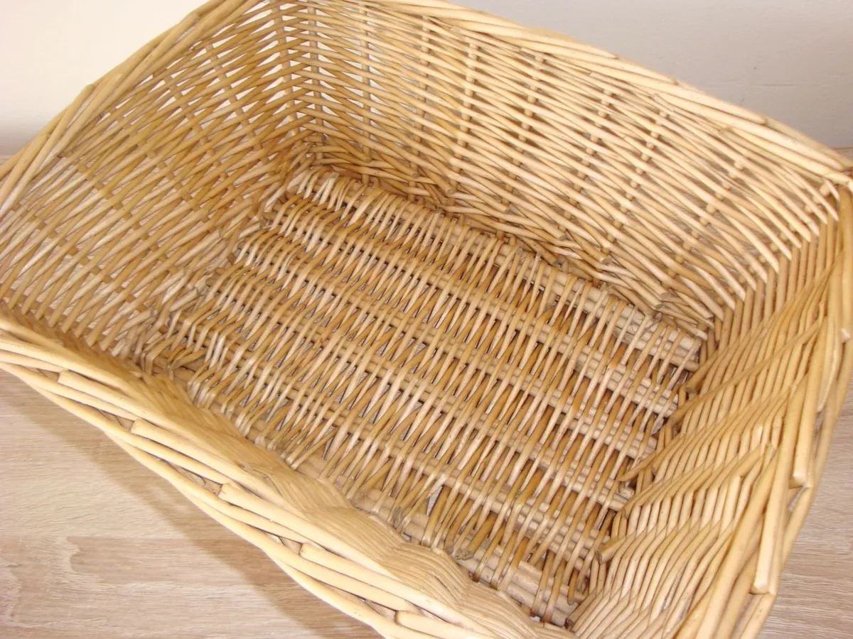 Woven basket - Image 4
