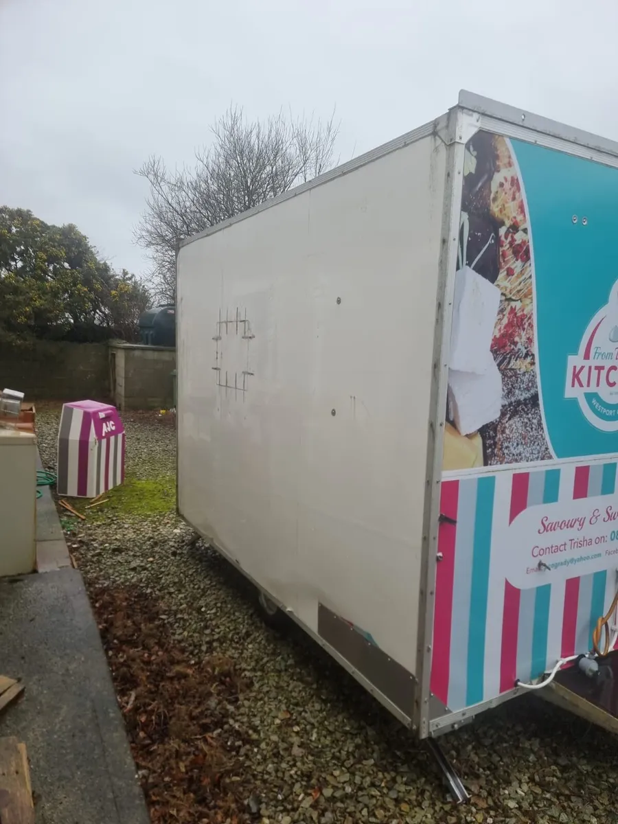 Food/Coffee Trailer - Image 1