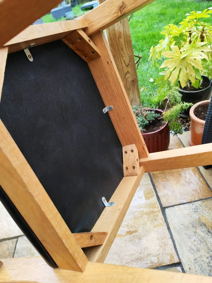 6 oak chairs - Image 3