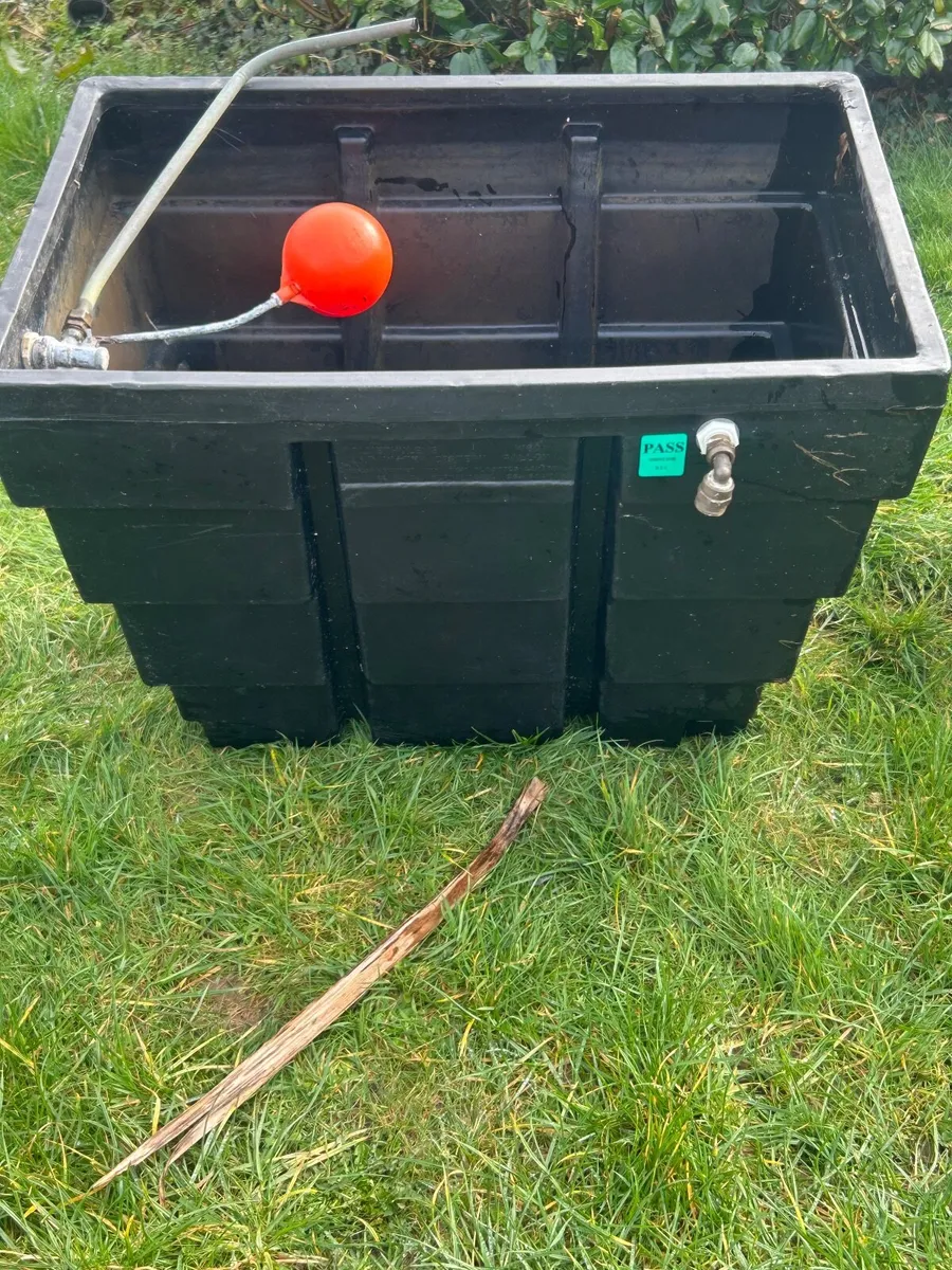 Water tanks - Image 4