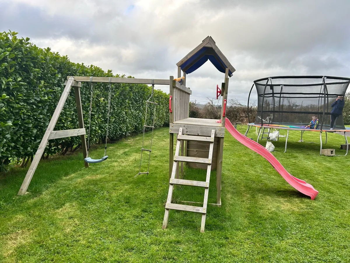 Kids Toys, climbing frame, car seats - Image 2