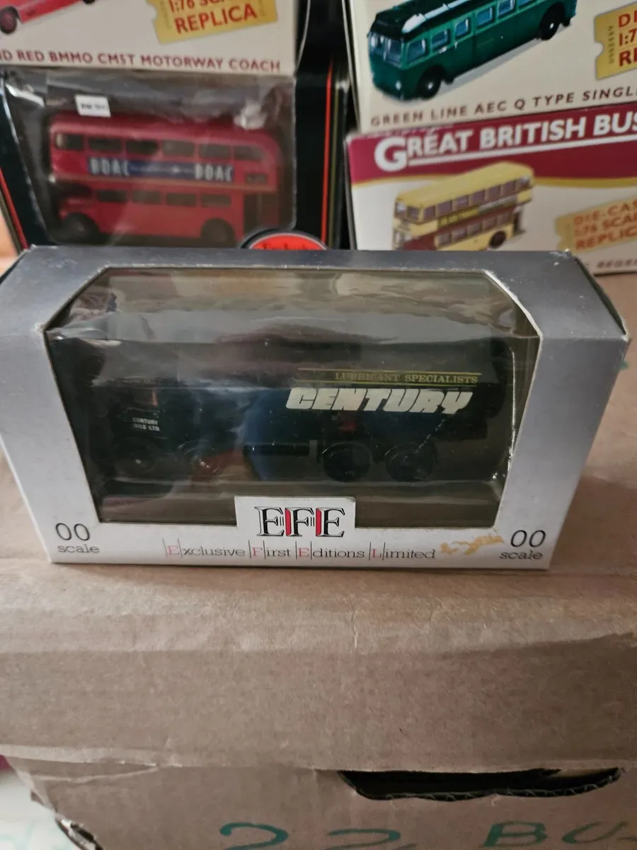 Corgi EFE Truck - Image 1