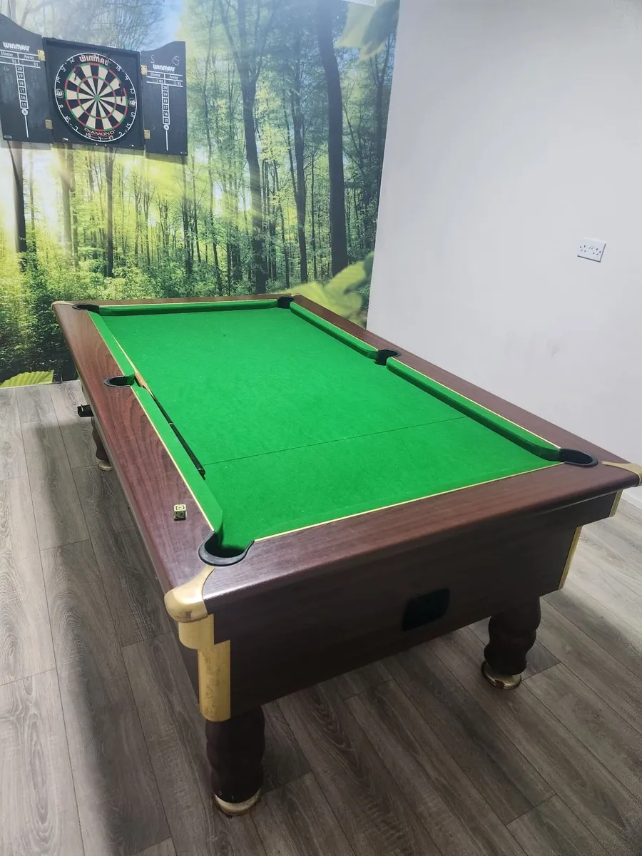 Pool table - Image 2