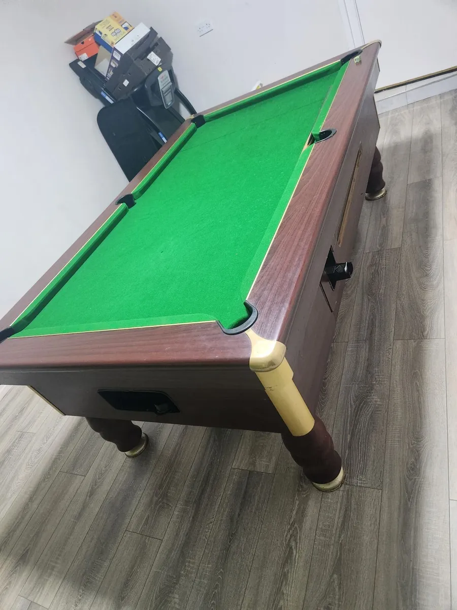 Pool table - Image 3