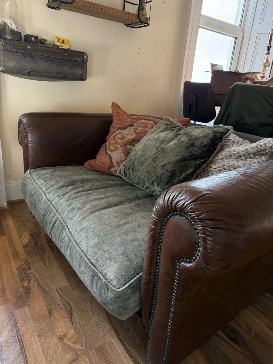 Constable Snuggler Sofa from Casey’s furniture - Image 2