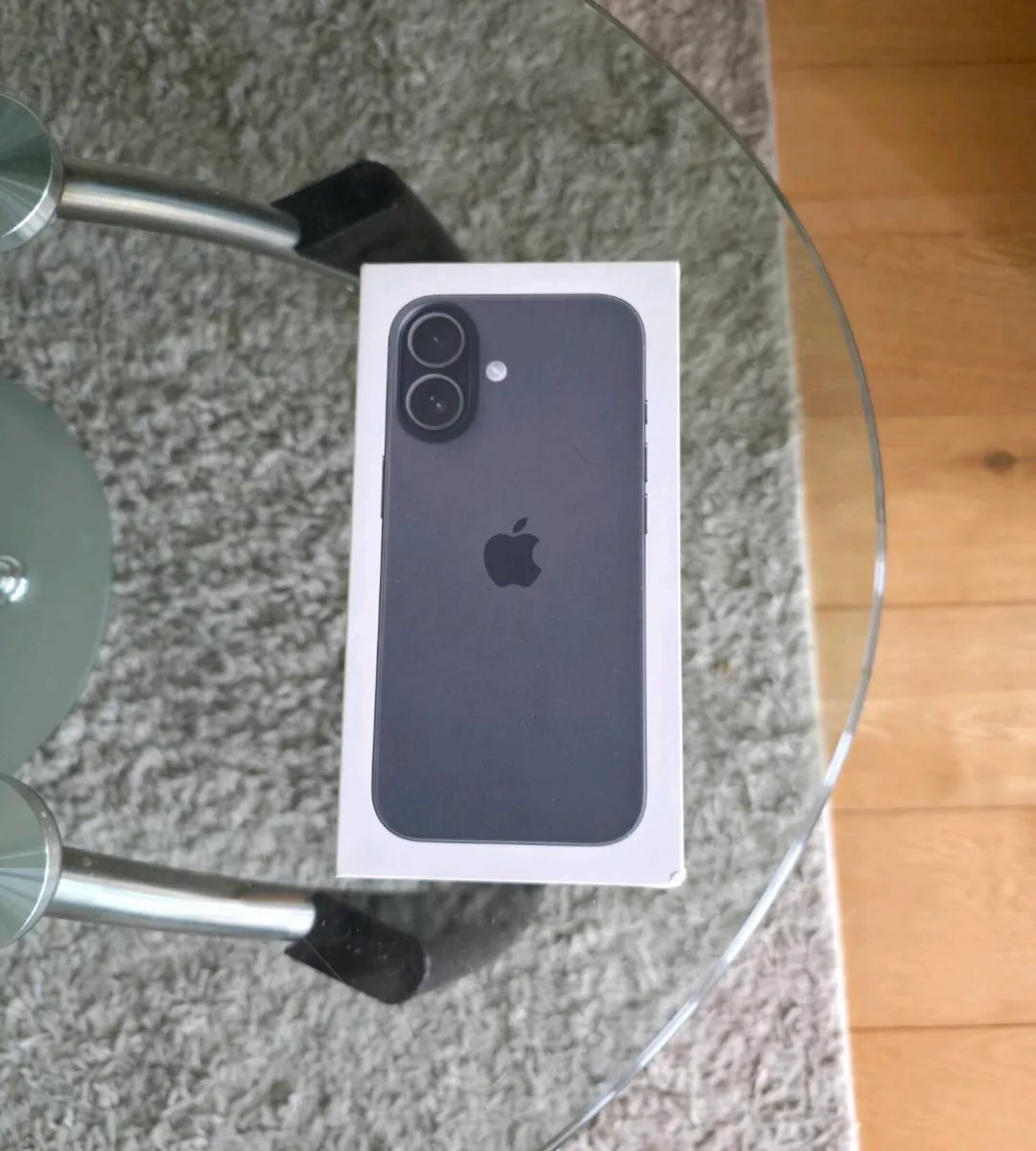 Apple Iphone 17 256GB IRISH - Image 1