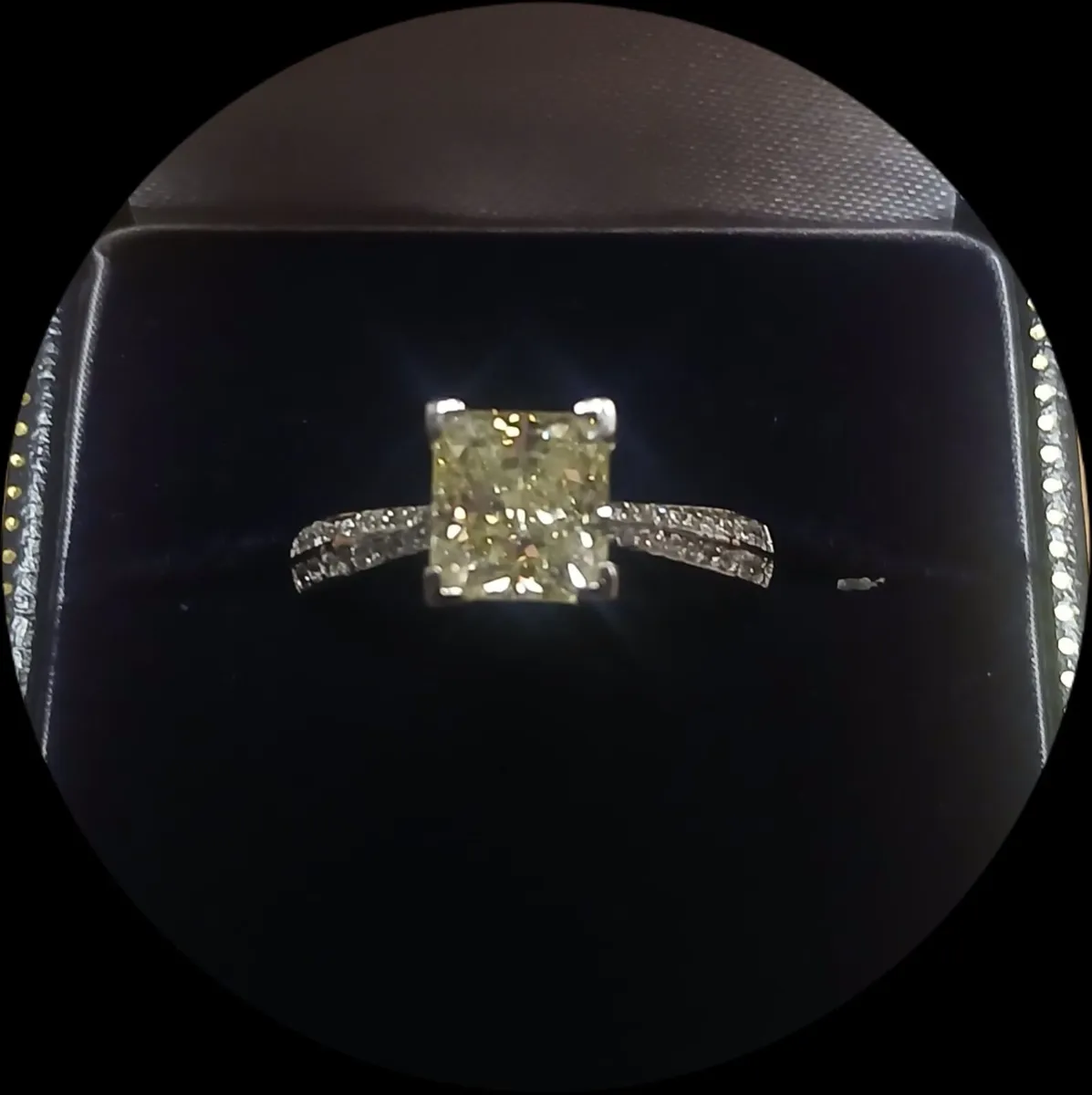 Diamond Ring 2.05ct Valued at €13k - Image 1