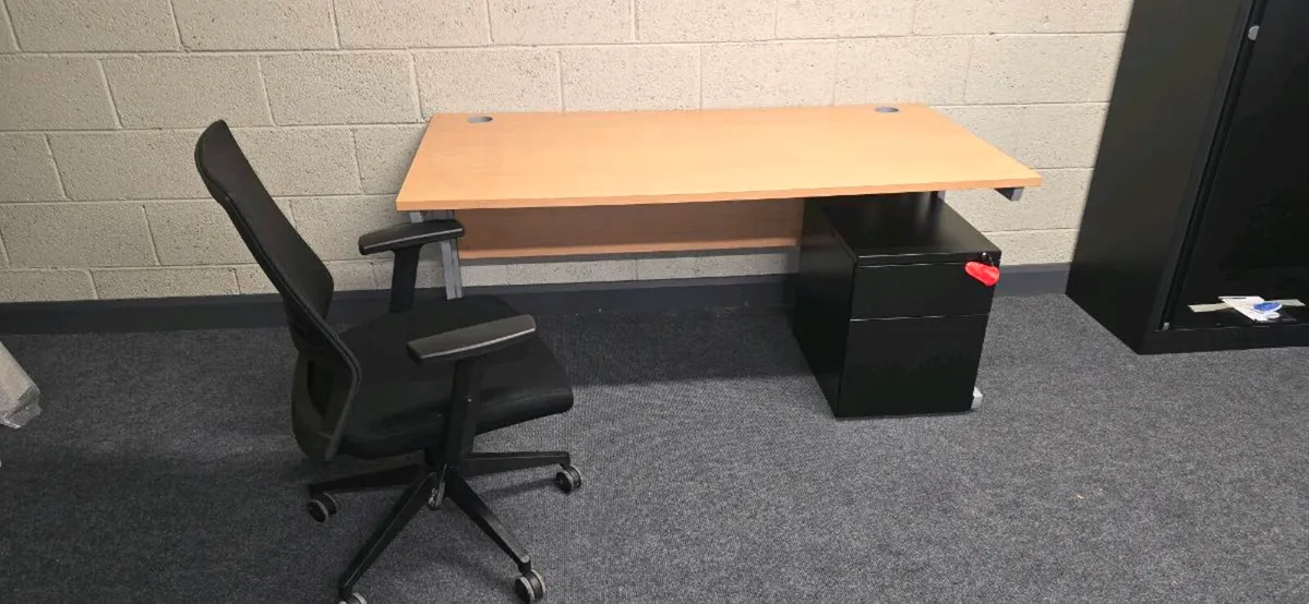 Second-hand hand office desk bundle €299 plus vat - Image 1
