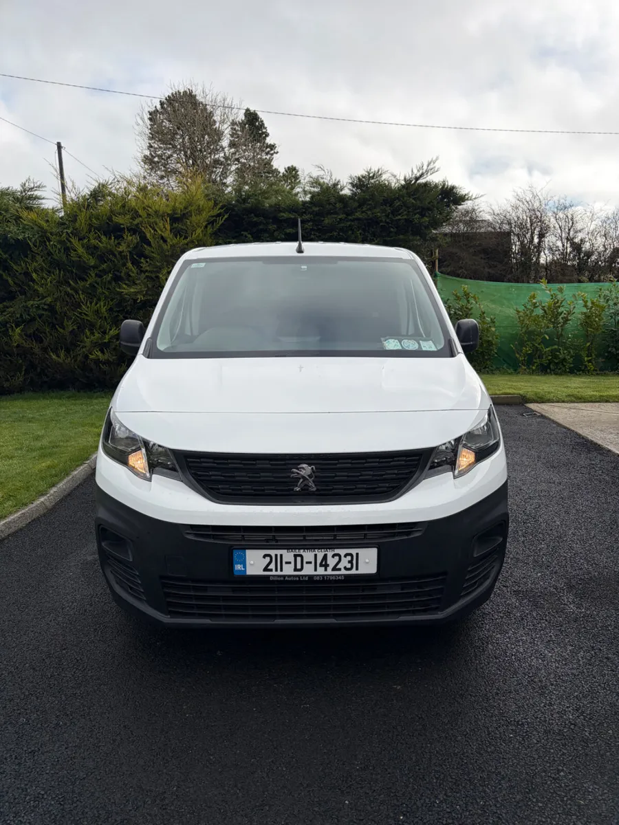211 Peugoet Partner 1.5 Diesel - Spotless - Image 2