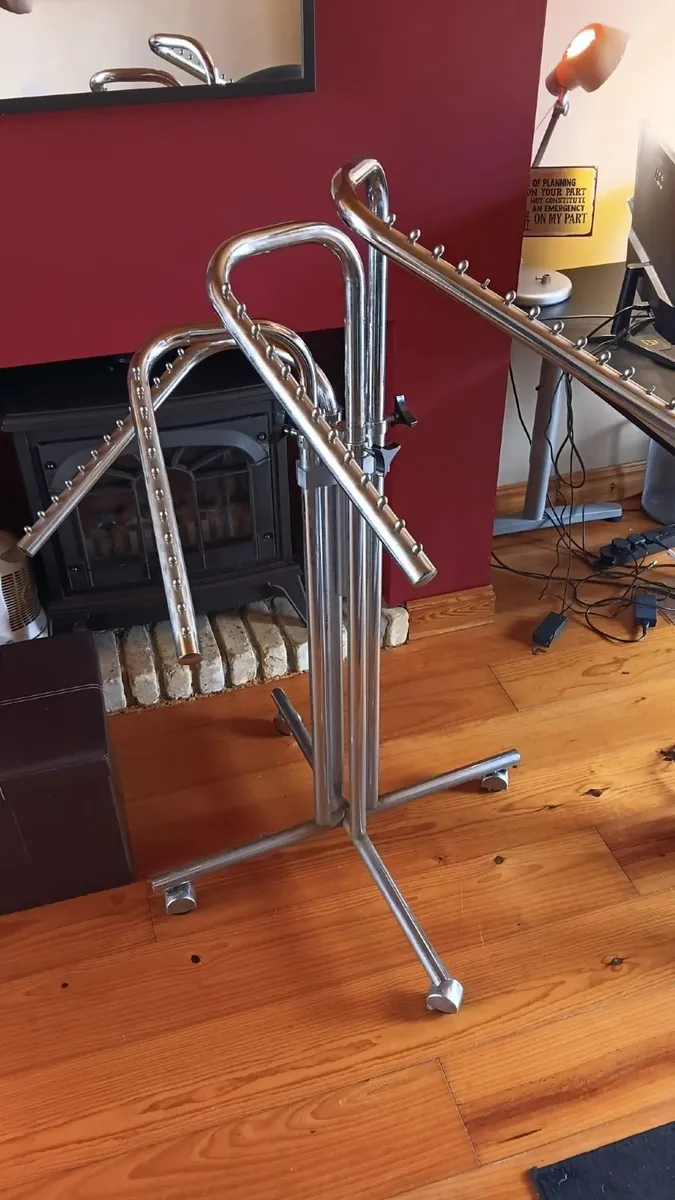 Clothes hanger/stand. - Image 2